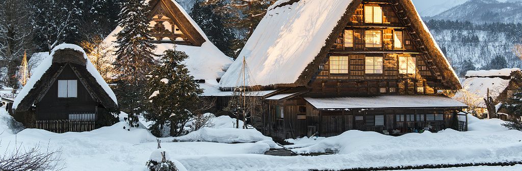 snow traditional japanese gasshou farmhouse at shirakawago