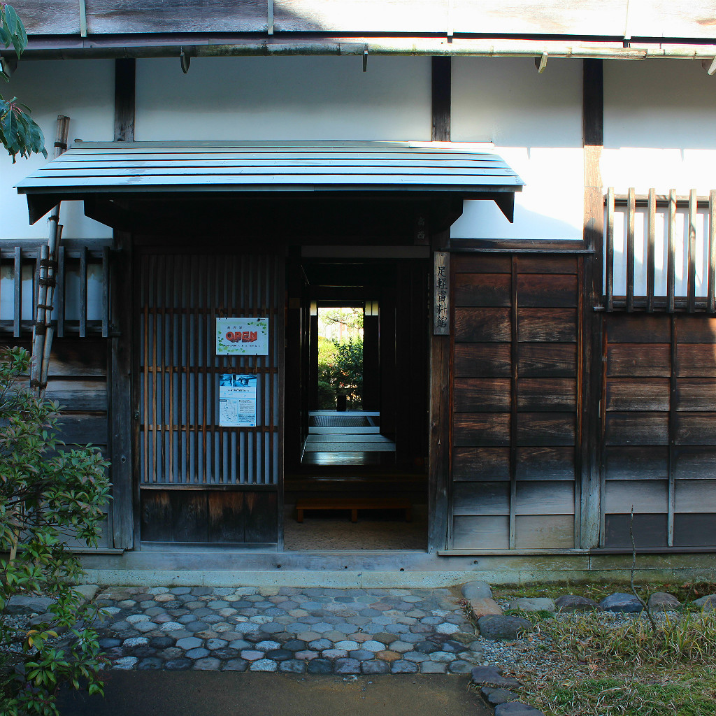 footsoldier samurai, ashigaru, house entrance