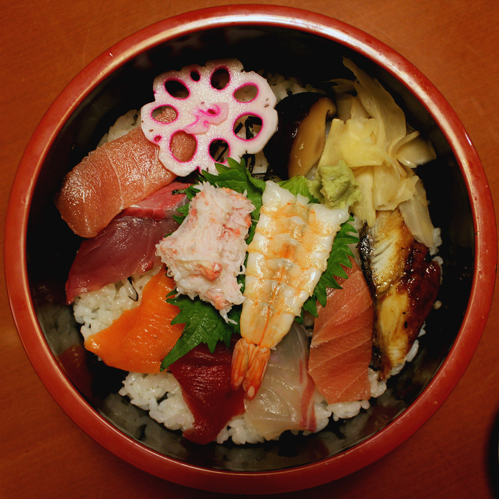 Kourin Sushi's chirashi bowl, in Kanazawa