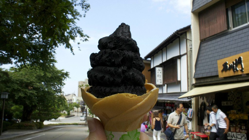 Black Vanilla Ice Cream at Kenrokuen in Kanazawa Japan