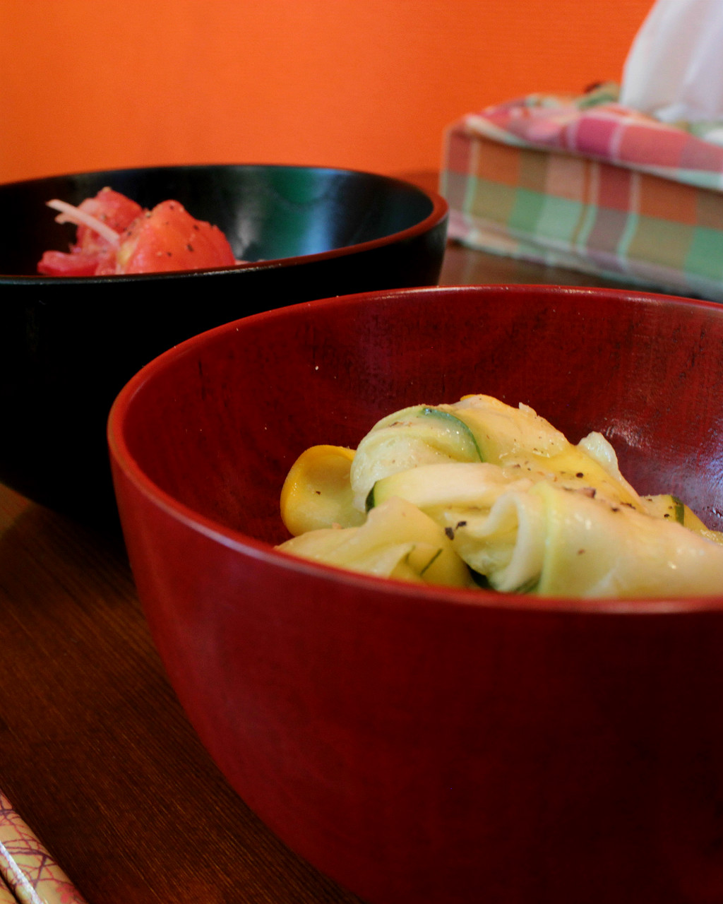 Zucchini and tomato salad starters
