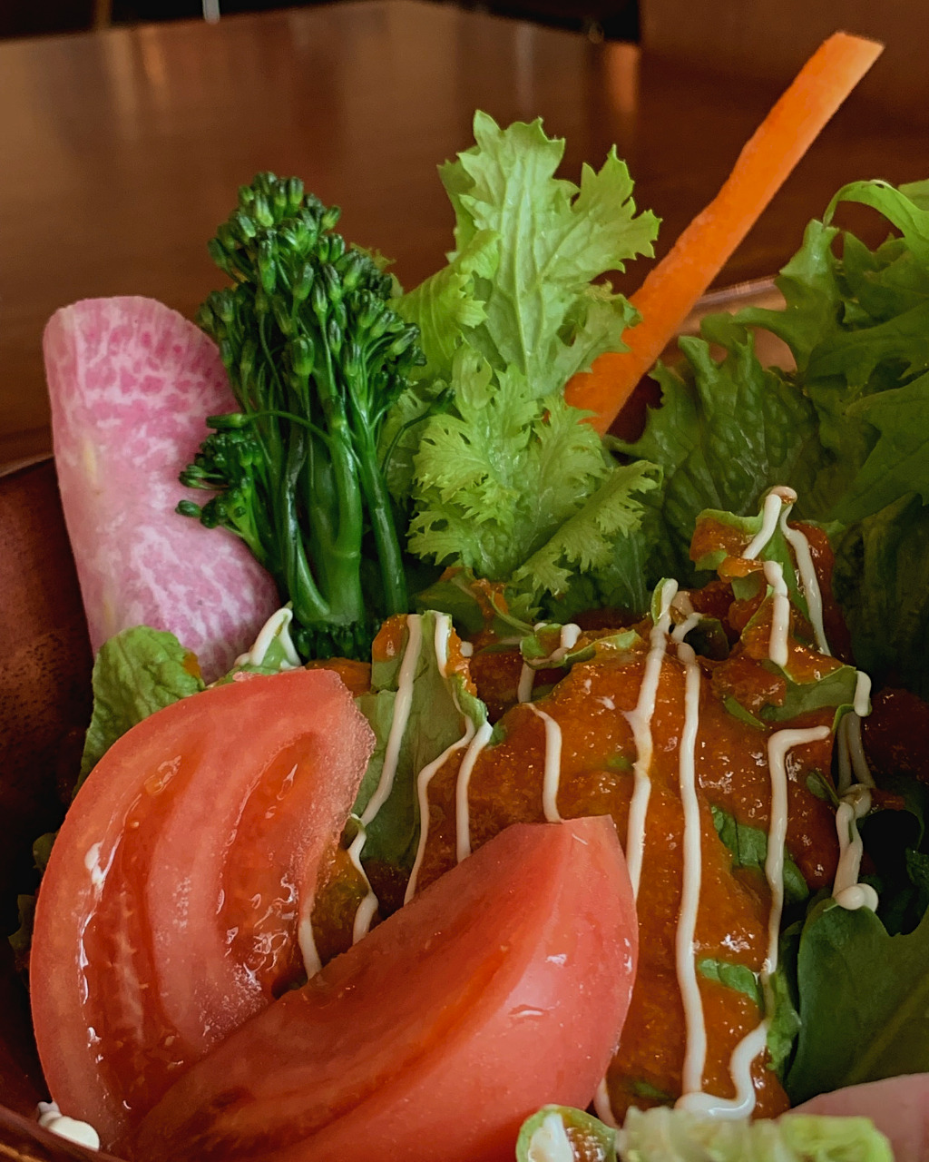 salad at Los Angelas vegan cafe in Kanazawa