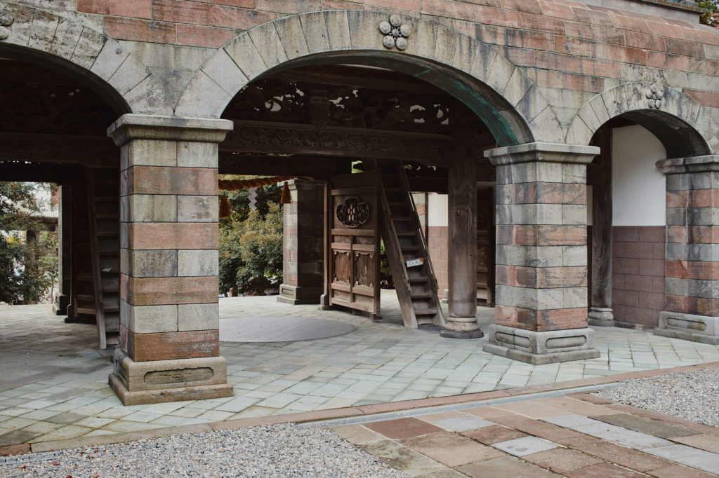 Oyama shrine, Kanazawa travel