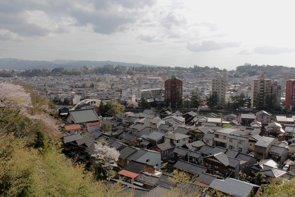 A bird's eye view of Kanazawa, from Hosen-ji Temple behind the Higashi Chaya Geisha District.