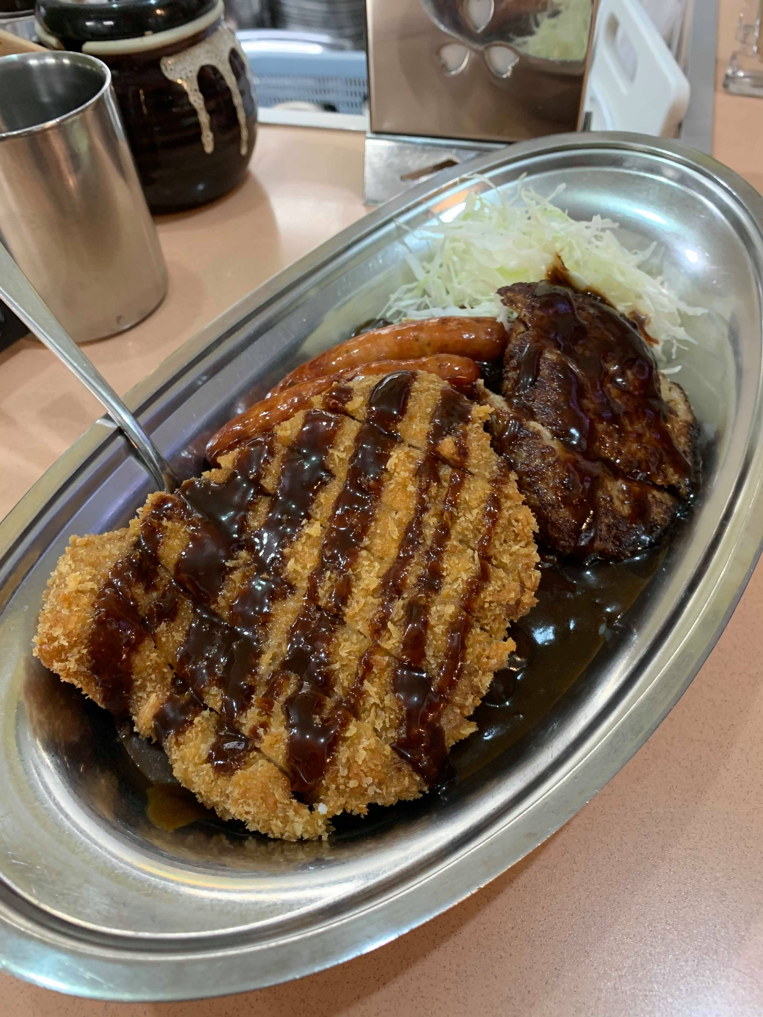 Turban curry with the works, 3 minutes from Kaname Inn Tatemachi