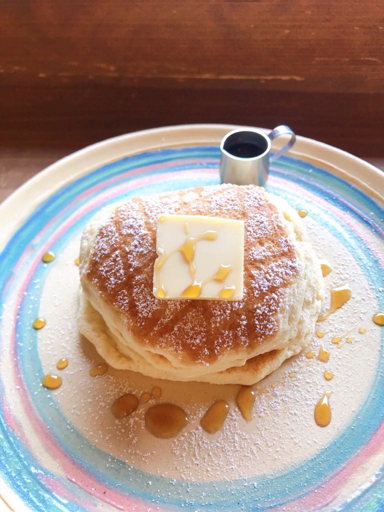 Enjoying Japanese pancakes in a machiya in Kanazawa